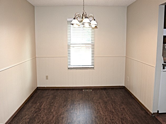 Building Photo - 2162 Birdfoot Ln