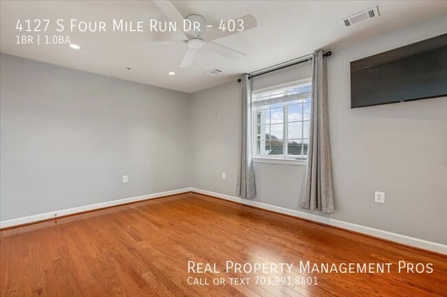 Building Photo - 4127 S Four Mile Run Dr