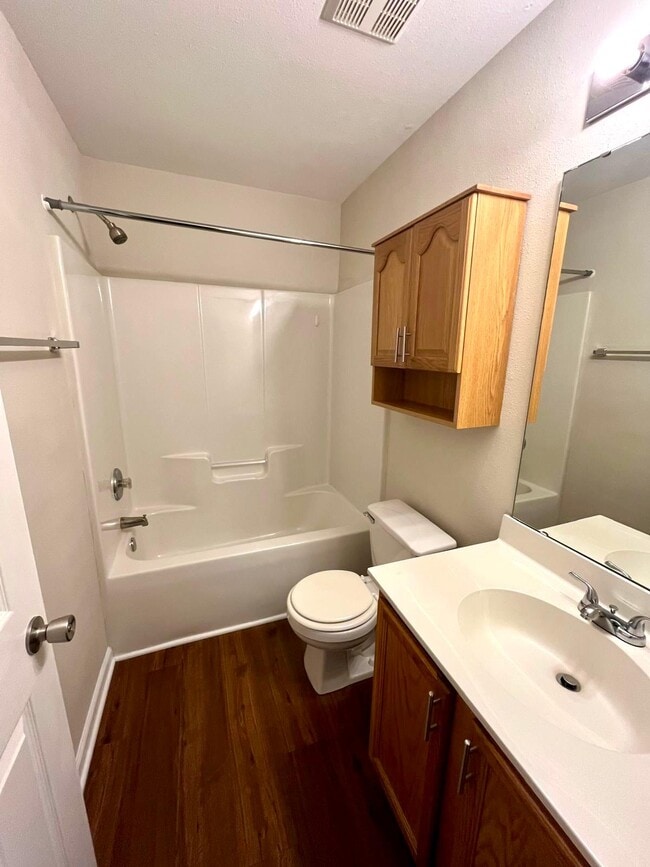 Building Photo - 5473 Harris Cove Dr