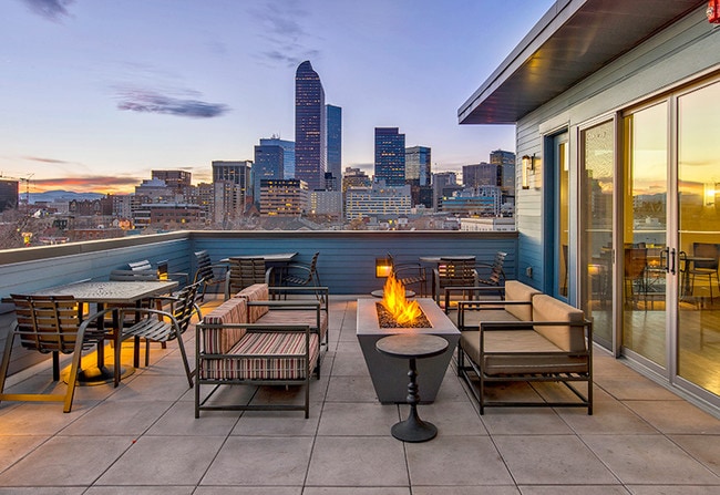Building Photo - Boutique Apartments