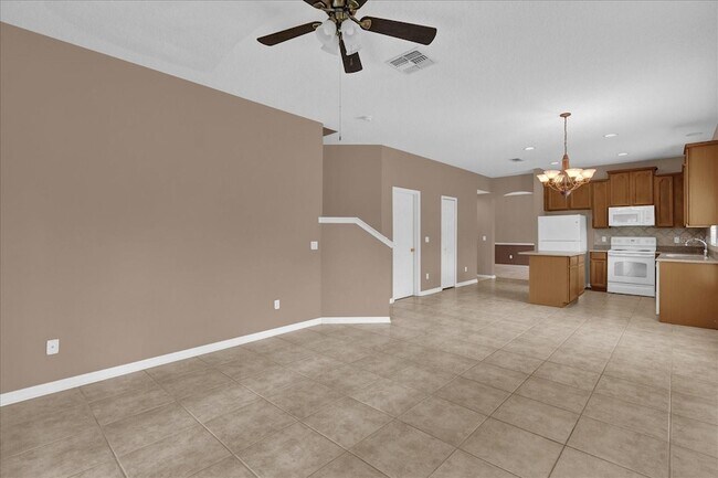 Building Photo - 14217 Bridgewater Crossings Blvd