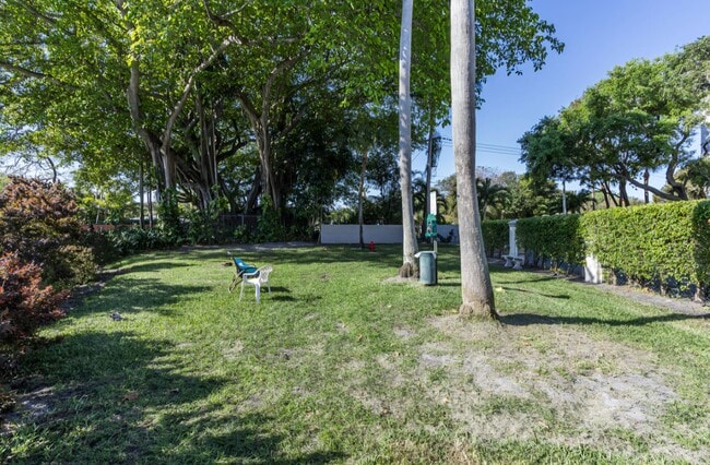 Building Photo - 701 NW 19th St