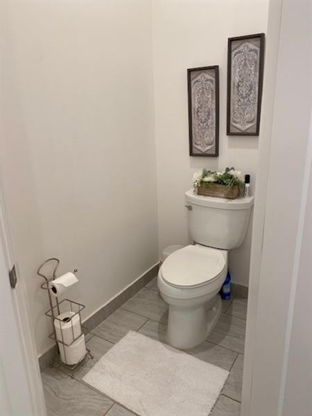 Building Photo - 9623 Brook Isles Ave