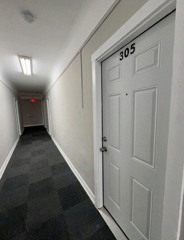 Building Photo - 3302 Kenilworth Ave