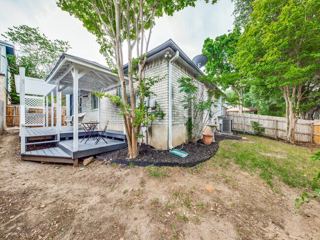 Building Photo - 9131 Big Bethel Dr