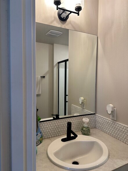 Restroom to left of room - 6992 SE Frasier Ln