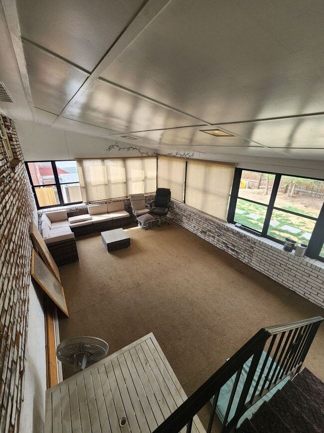 Building Photo - Wonderful Home