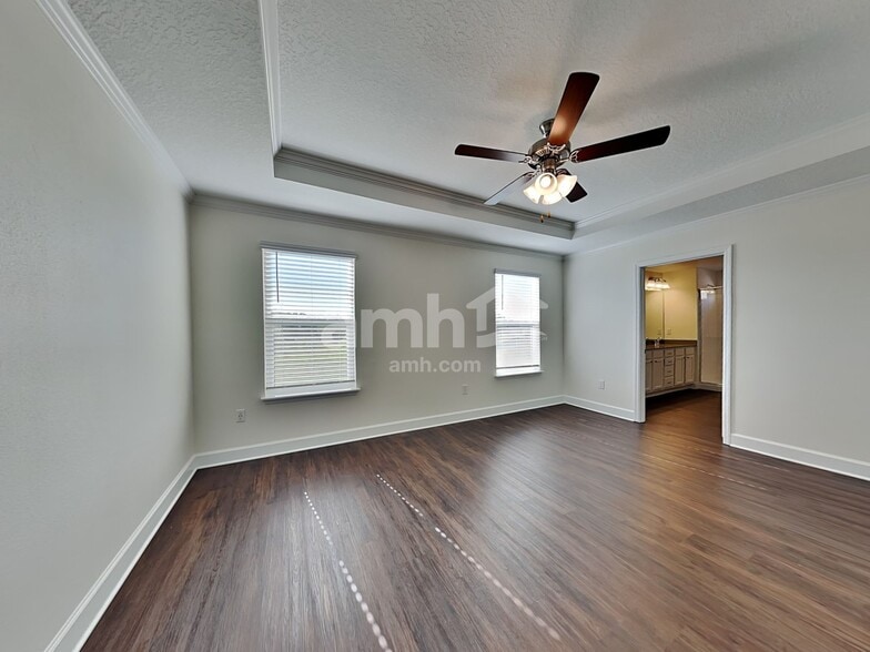 Building Photo - 6054 Little Blf Cir