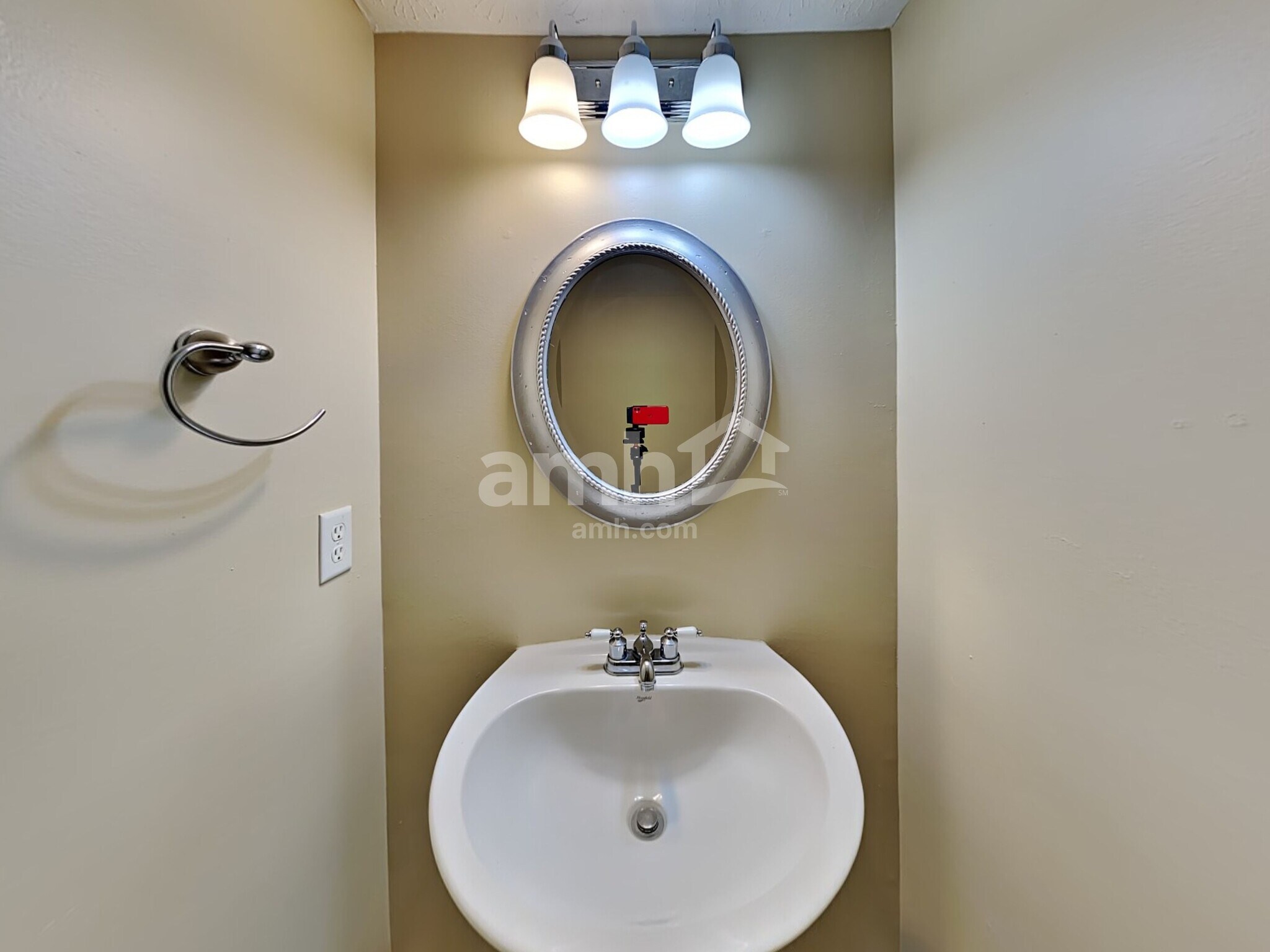 Building Photo - 8588 Greylag Ct