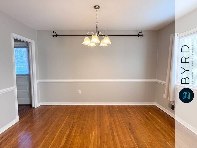 Building Photo - 5000 Jessup Rd