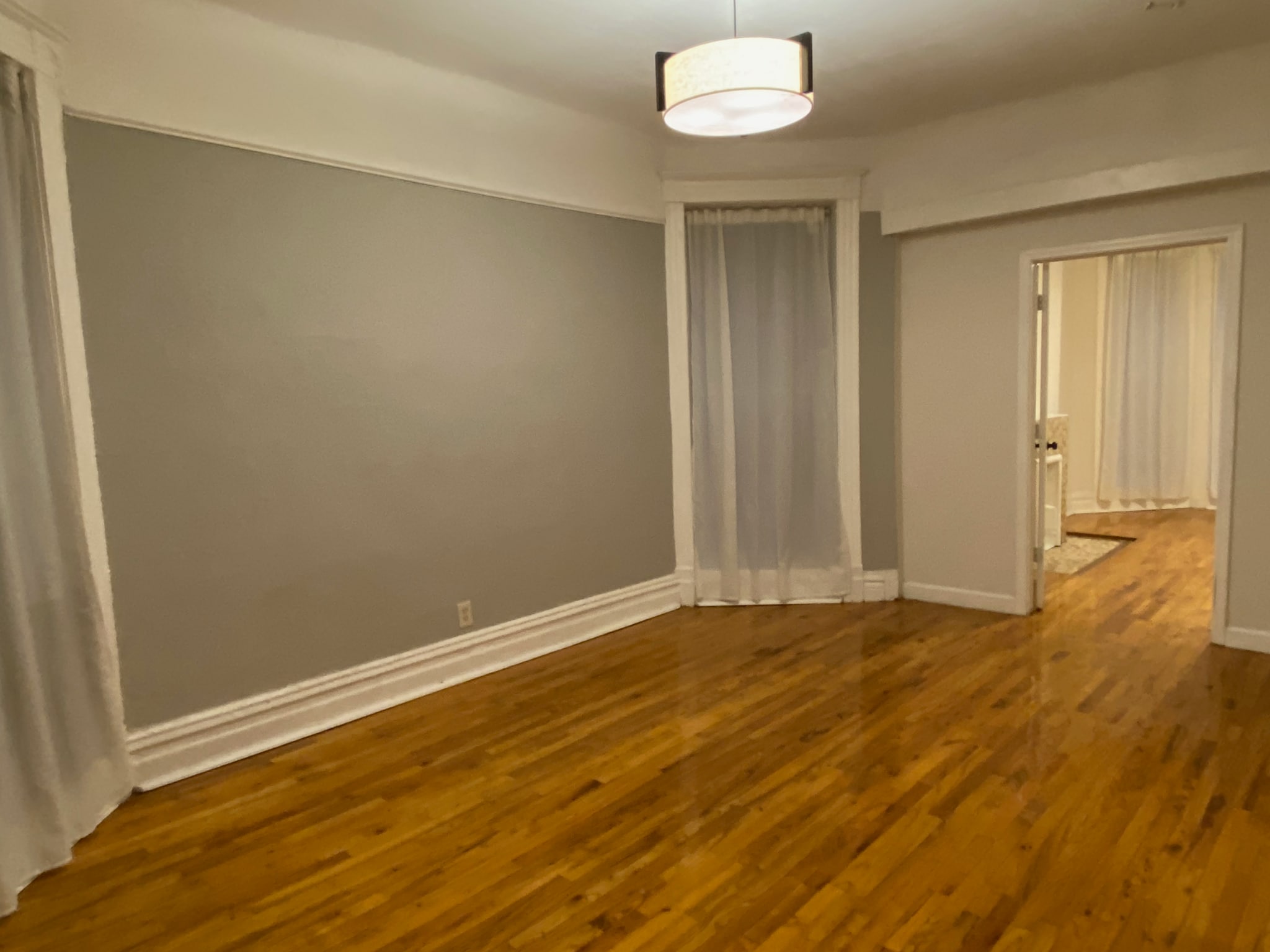 Living Room 2 - 3314 W Monroe St