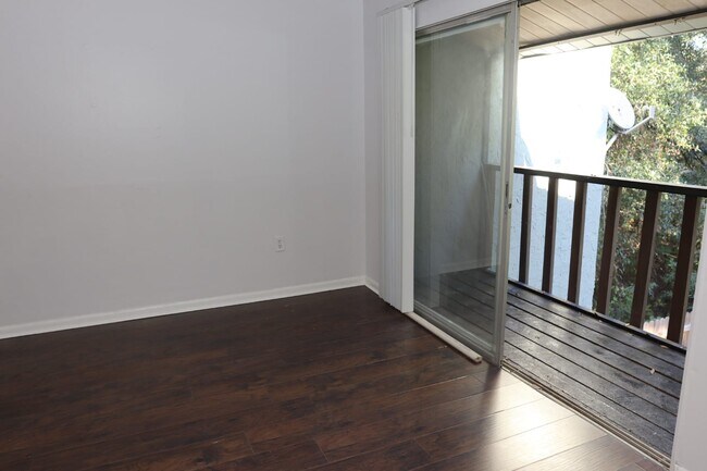 Building Photo - 4979 Steel Dust Ln