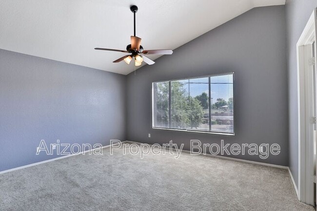 Building Photo - 1653 E Cindy St