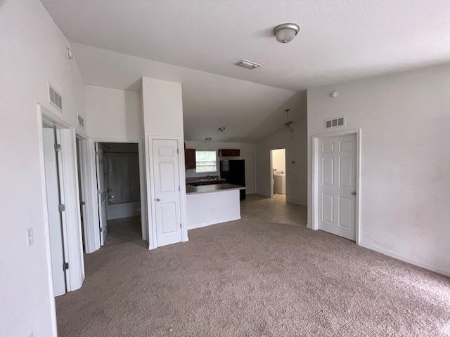 Building Photo - 5 Spruce Pass