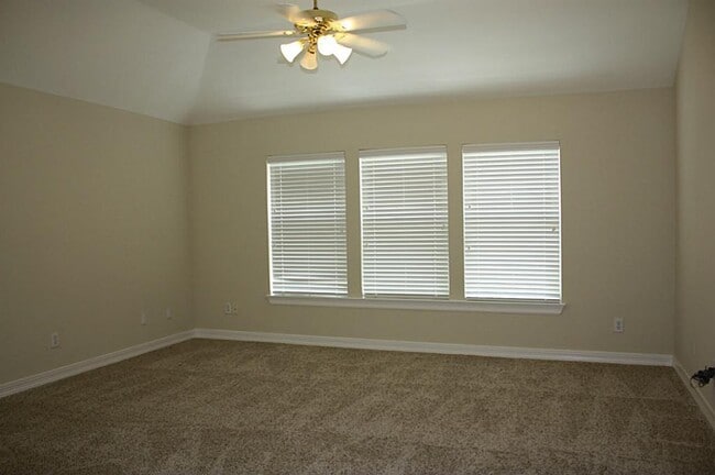 Building Photo - 5423 Montbury Ln
