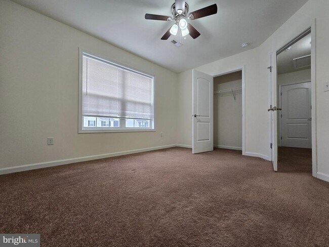 Building Photo - 215 William Ross Ln