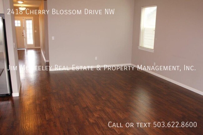 Building Photo - Sorry, no pets! Beautiful Home Available I...