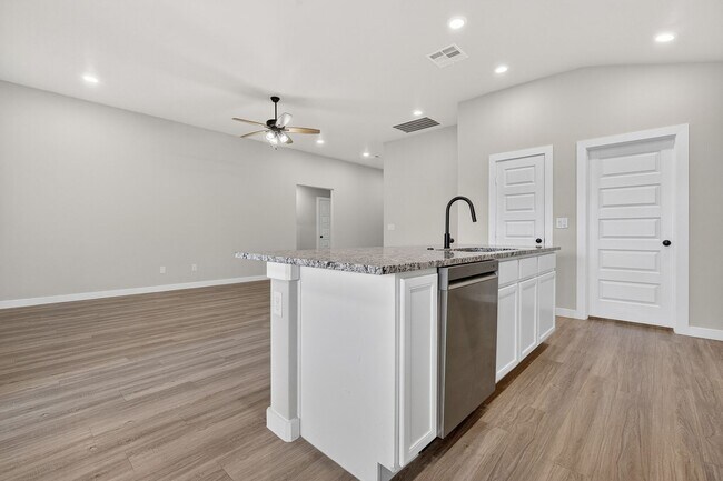 Building Photo - 3/2: Cooper ISD available March 1st!