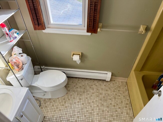 Building Photo - 44 Crabapple Rd