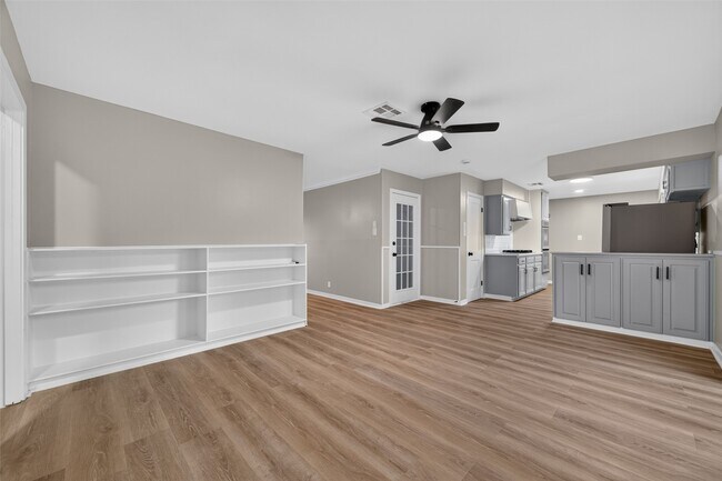 Building Photo - 9614 Hammerly Blvd