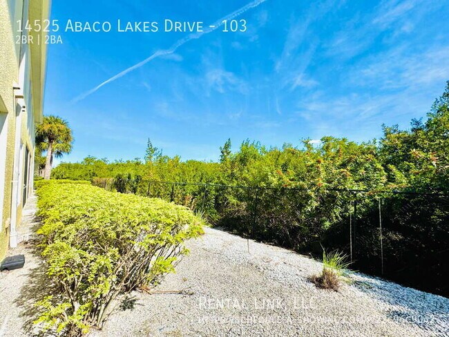 Building Photo - 14525 Abaco Lakes Dr