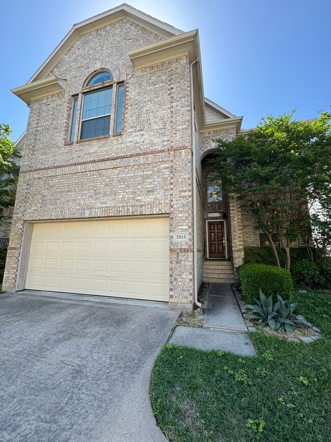 Building Photo - 2913 N Becca Ln