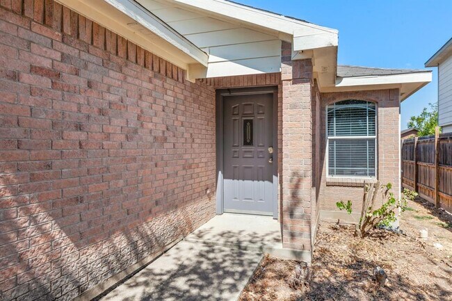 Building Photo - 7400 Cayenne Ln