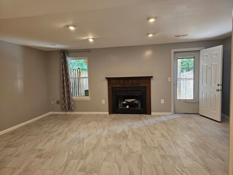Basement fireplace - 323 Felsted Ct