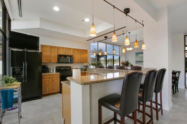 Building Photo - 600 Ocean Dr