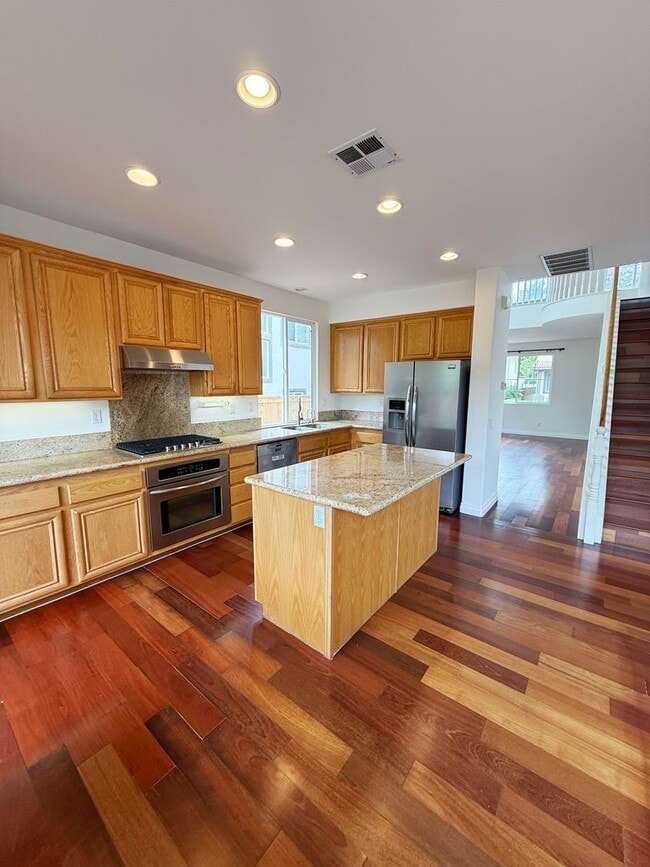 Building Photo - 4 Bed/3 Bath Home for Rent in Carmel Valley!
