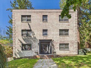 Building Photo - 625 Alleghany Ave
