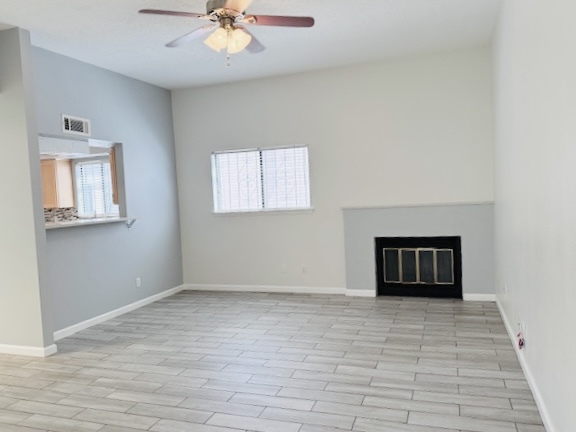 Building Photo - 6936 Black Pine Pl NE
