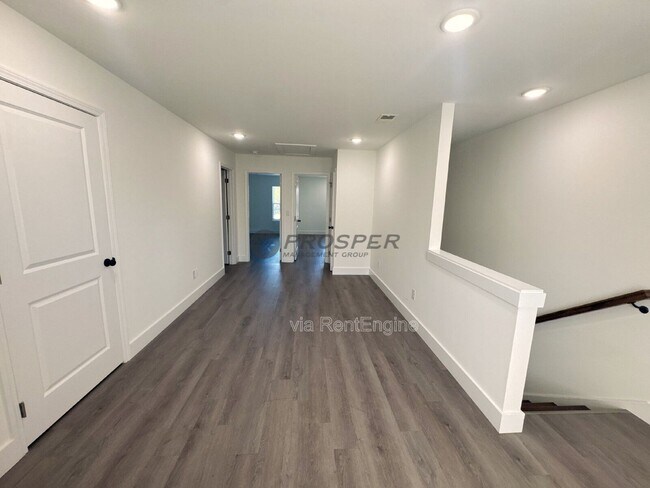Building Photo - 4056 Parris Bridge Rd