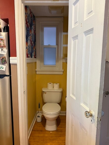 Building Photo - 2904 Parkwood Ave