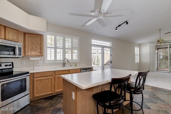 Building Photo - 3531 S Barberry Pl