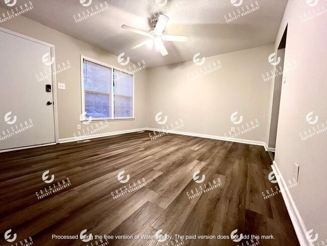 Building Photo - 3BR with Fenced Backyard - READY FOR MOVE IN TODAY!
