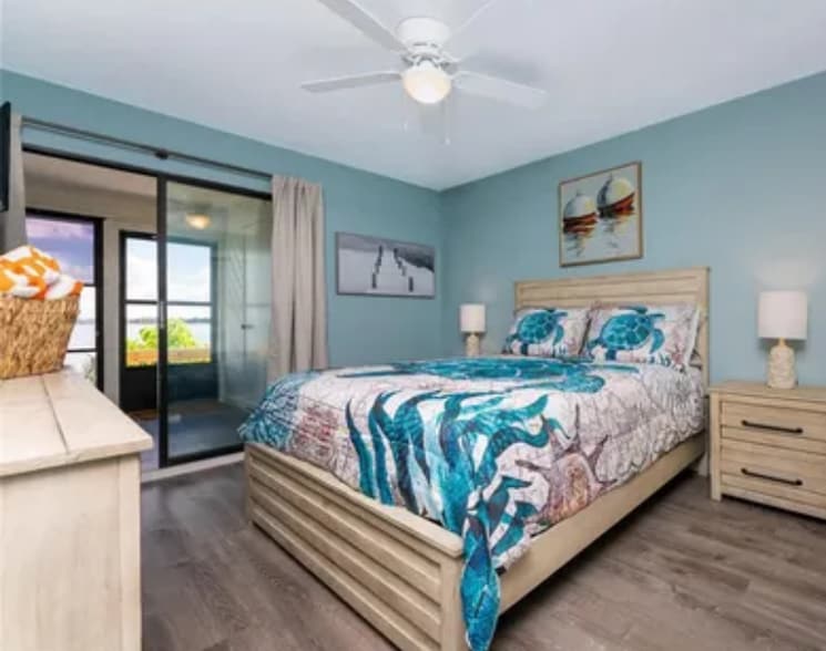 Building Photo - 5041 N Beach Rd