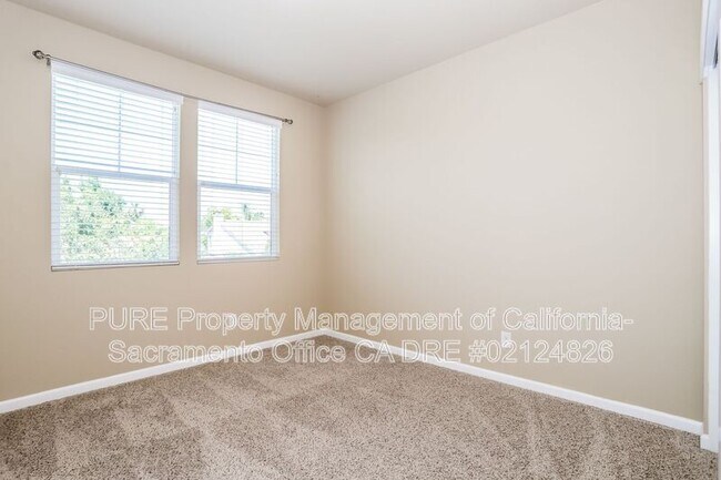 Building Photo - 5564 Celebration St