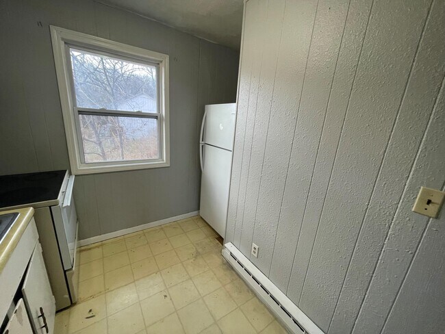 Building Photo - 1451 N Dawn Dr