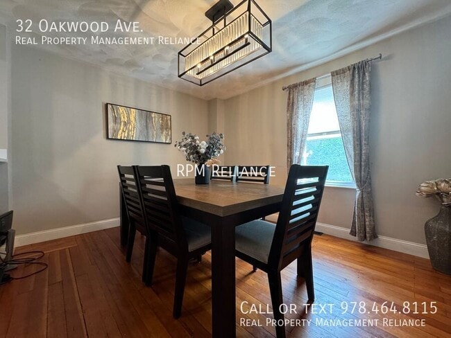 Building Photo - 32 Oakwood Ave