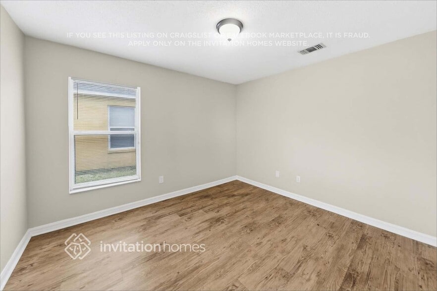 Building Photo - 1327 Aguacate Ct