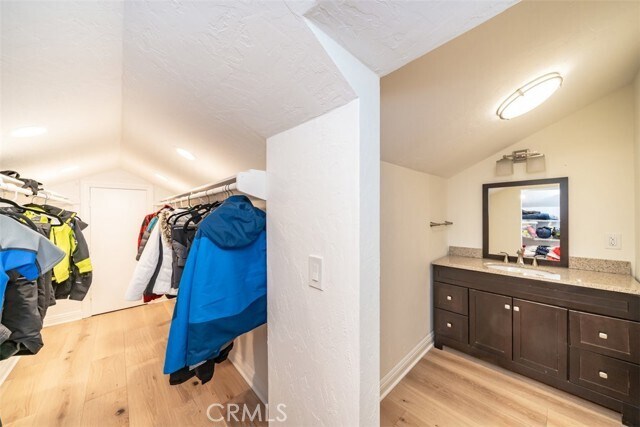Building Photo - 27598 Meadow Bay Dr