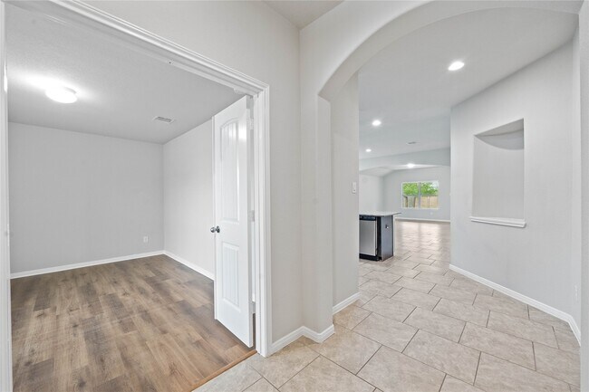 Building Photo - 9519 Wedgewood Colony Ct