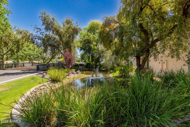 Building Photo - 4656 N 40th St