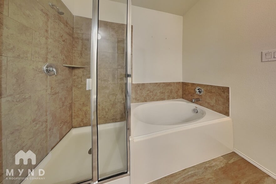Building Photo - 9100 Zubia Ln