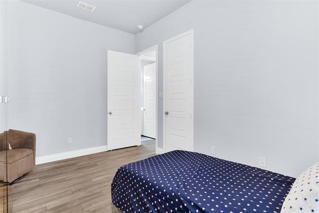 Building Photo - 917 Queens Lk Trl