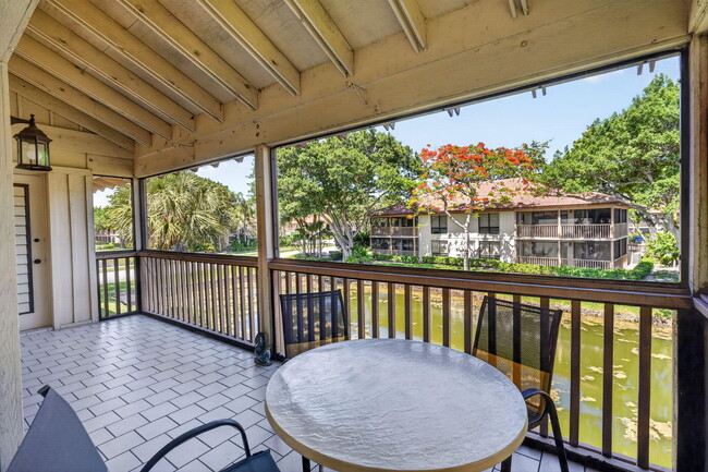 Building Photo - 368 Brackenwood Cir