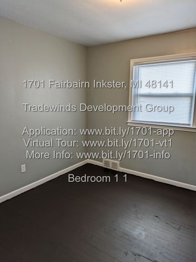 Building Photo - 1701 Fairbairn St