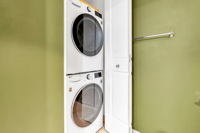 Building Photo - 2500 E Las Olas Blvd