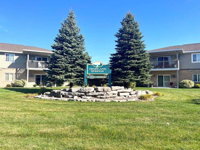 Primary Photo - Highland Springs Apartments